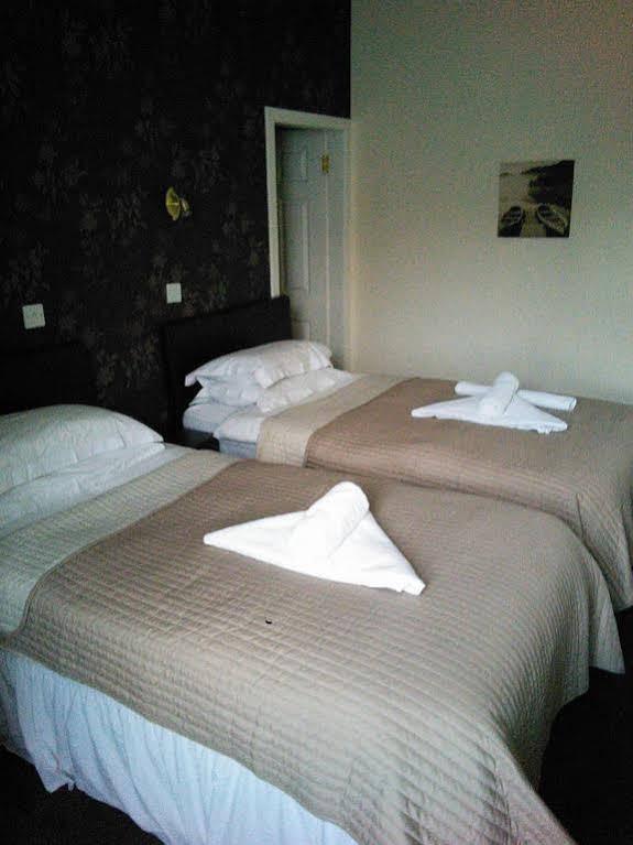 The Market Inn Hotel Castle Douglas Bagian luar foto